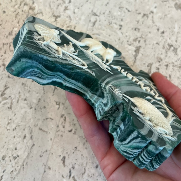 VTG Australian Marble Stone Paperweight - Picture 3 of 7